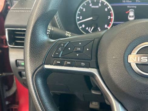 Used 2024 Nissan Sentra SV image 37