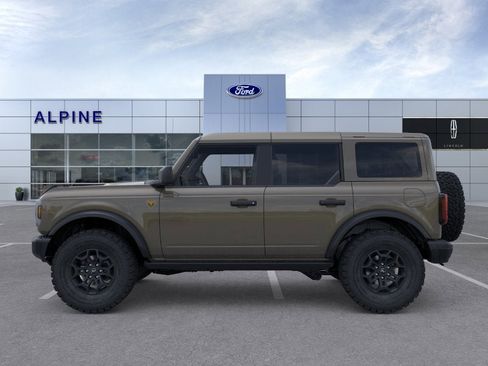 New 2026 Ford Bronco Badlands AWD/4WD image 3