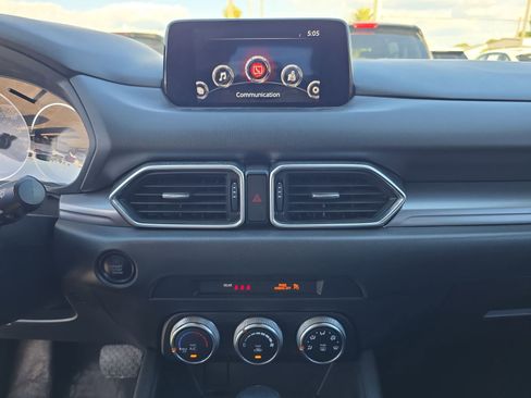 Used 2019 MAZDA CX-5 Sport FWD image 17
