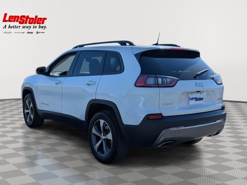 Used 2022 Jeep Cherokee Limited image 3