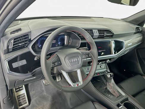 Used 2025 Audi Q3 2.0T Premium Plus image 4