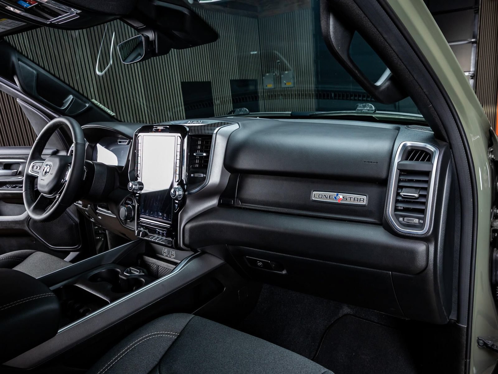 Used 2026 RAM 1500 Lone Star AWD/4WD image 15