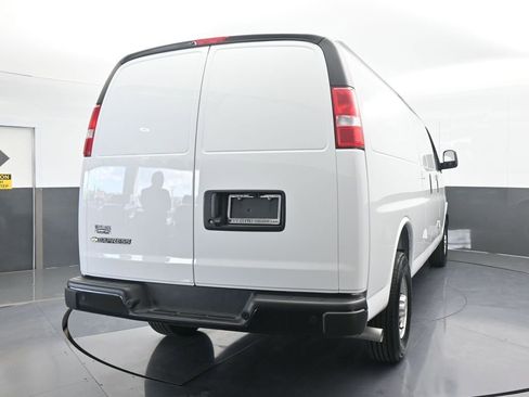 New 2025 Chevrolet Express 3500 Extended w/ Driver Convenience Package image 5