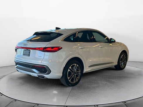 New 2025 Audi Q5 Prestige image 7