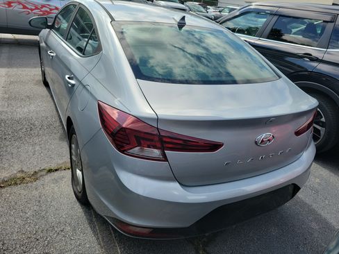 Used 2020 Hyundai Elantra Value Edition w/ Cargo Package (C1) FWD image 5