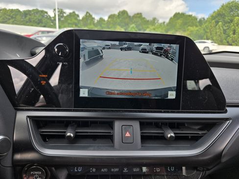 Used 2025 Lexus UX 300h FWD w/ Accessory Package (Z1) image 18