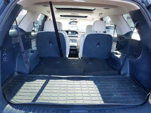 Used 2021 Hyundai Palisade Limited image 18