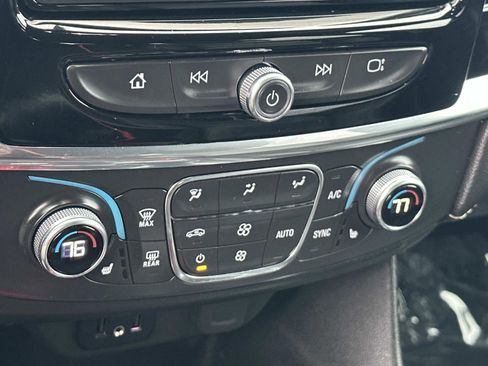 Used 2022 Chevrolet Traverse LT w/ LPO, Floor Liner Package image 14