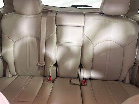 Used 2015 Cadillac SRX Luxury w/ Driver Awareness Package image 38