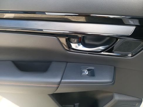 Used 2025 Honda CR-V Sport Touring image 20
