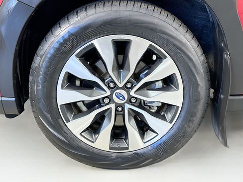 Used 2023 Subaru Outback Touring XT AWD/4WD image 33