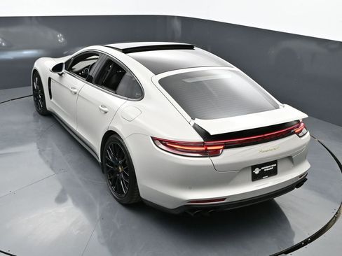 Used 2020 Porsche Panamera 4 image 56