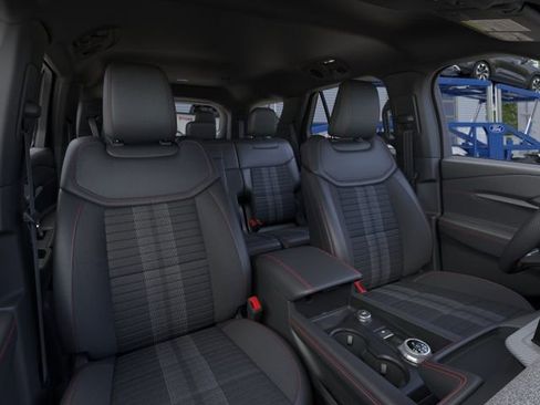 New 2026 Ford Explorer ST-Line w/ ST-Line Street Pack AWD/4WD image 10