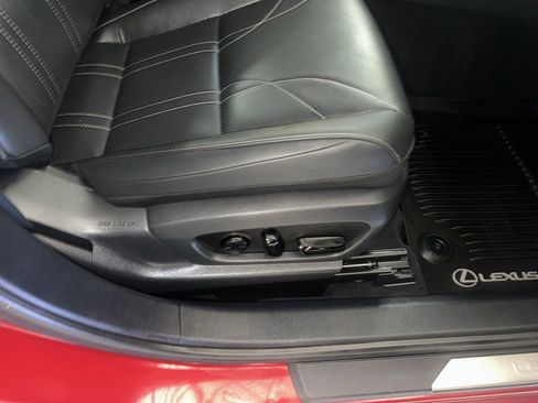 Used 2024 Lexus ES 350 w/ Accessory Package (Z2) FWD image 11