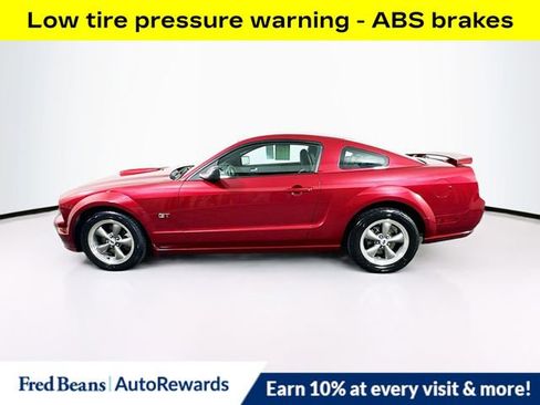 Used 2007 Ford Mustang GT Premium RWD image 4