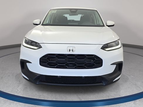 Used 2025 Honda HR-V LX image 2