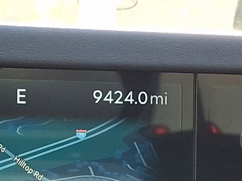 Used 2024 Lincoln Nautilus Reserve w/ Equipment Group 202A image 19