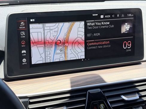 Certified 2023 BMW 530i RWD image 28