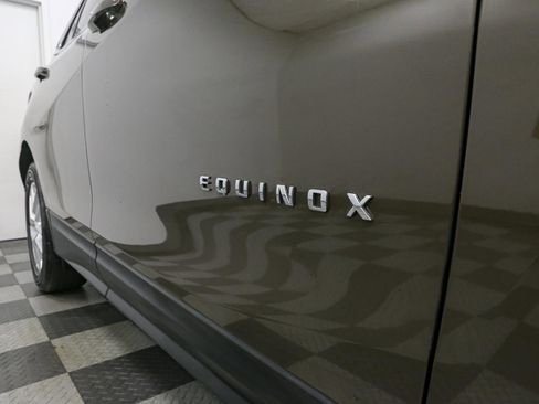 Used 2023 Chevrolet Equinox LT image 8