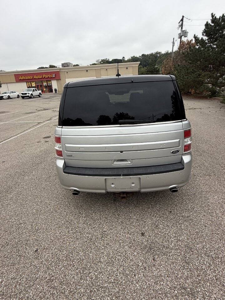 Used 2015 Ford Flex SEL w/ Equipment Group 202A FWD image 3