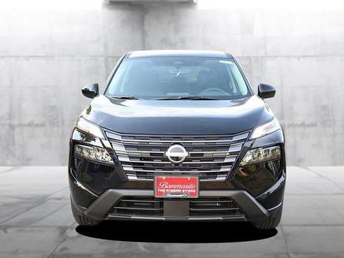 New 2026 Nissan Rogue SV AWD/4WD image 4