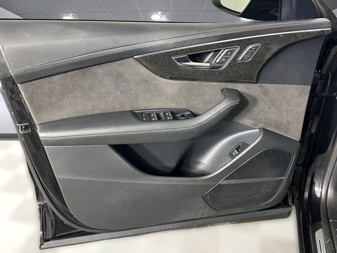 Used 2021 Audi SQ8 Premium Plus w/ Luxury Package image 10