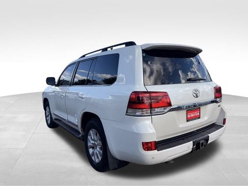 Used 2019 Toyota Land Cruiser w/ Carpet Mat Package AWD/4WD image 3