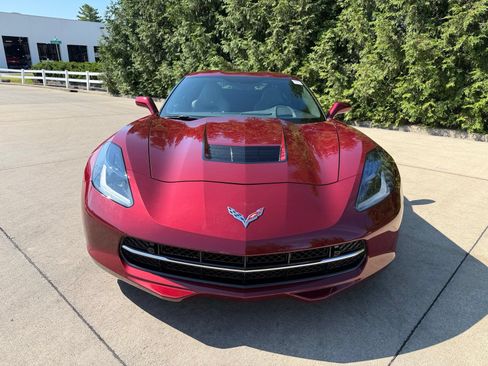 Used 2017 Chevrolet Corvette Stingray Coupe w/ 2LT Preferred Equipment Group RWD image 5