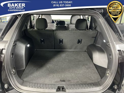 Certified 2025 Chevrolet Equinox LT image 24