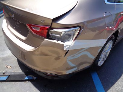 Used 2018 Chevrolet Malibu LT w/ LPO, Convenience Package 2