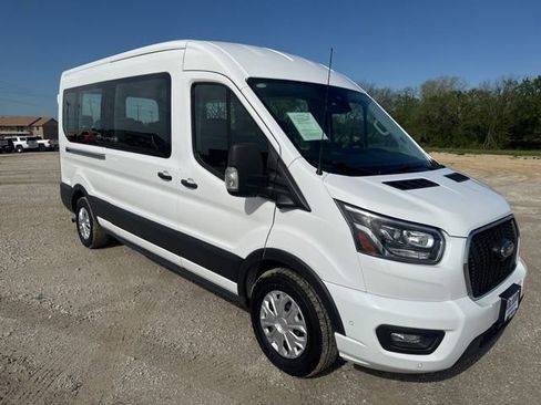 Used 2023 Ford Transit 350 XLT RWD image 8