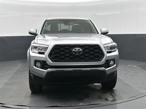 Used 2022 Toyota Tacoma SR5 image 9