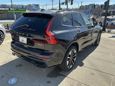 New 2026 Volvo XC60 B5 Plus w/ Protection Package Premier AWD/4WD image 6