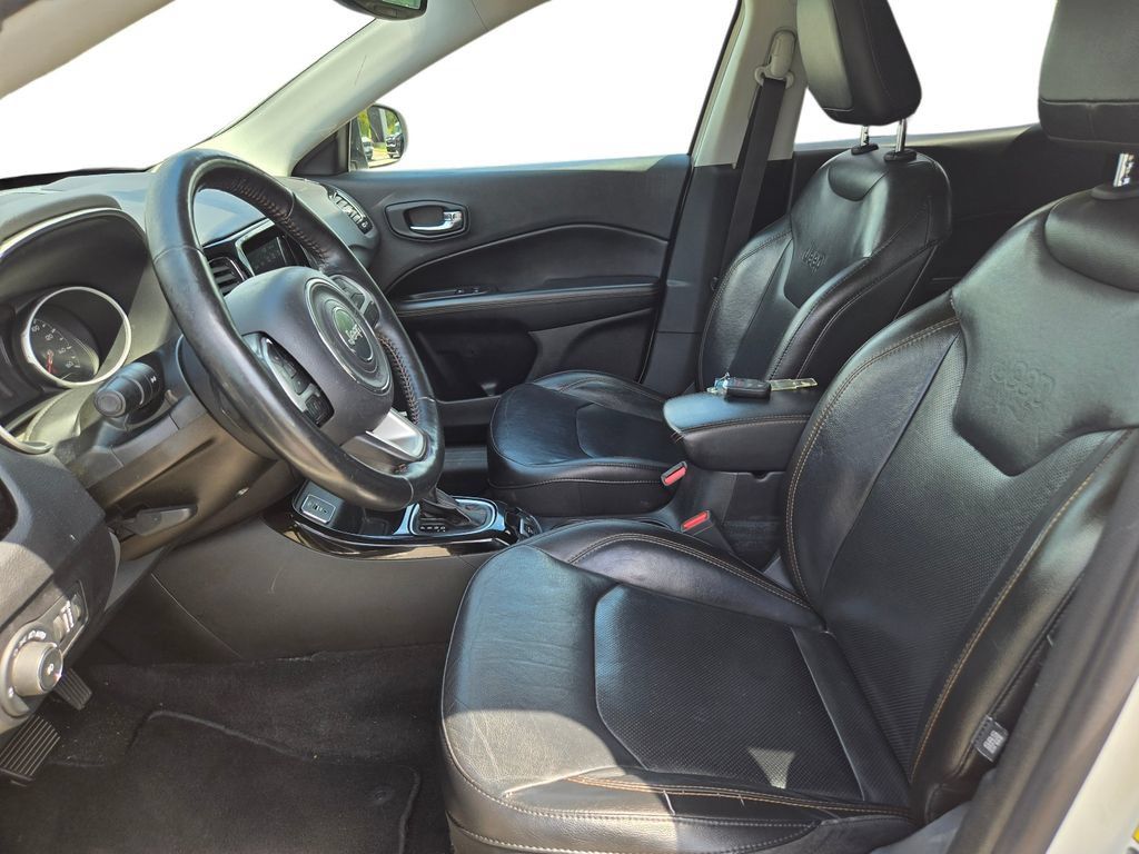 Used 2019 Jeep Compass Limited FWD image 17