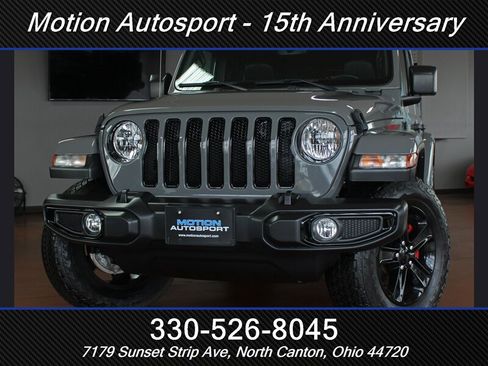 Used 2022 Jeep Wrangler Unlimited Sahara AWD/4WD image 62