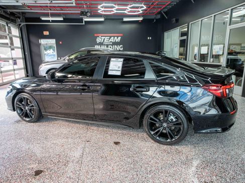 Used 2025 Honda Civic Si image 2