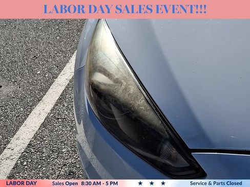 Used 2017 Ford Focus ST w/ Equipment Group 401A FWD image 9