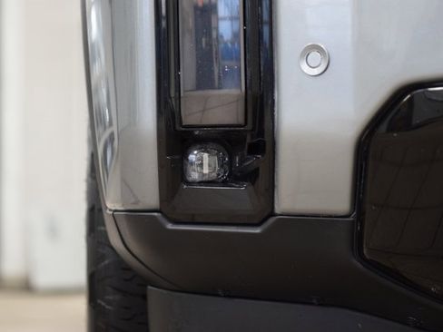 Used 2024 GMC Sierra 2500 AT4 w/ AT4 Premium Plus Package image 14