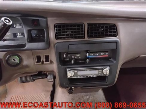 Used 1996 Toyota T100 SR5 image 12