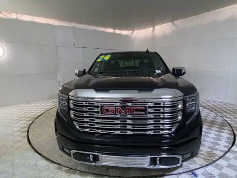 Certified 2024 GMC Sierra 1500 Denali w/ Denali Reserve Package image 6