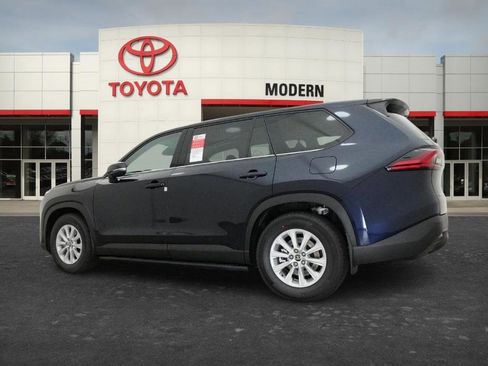 New 2026 Toyota Grand Highlander XLE FWD image 15