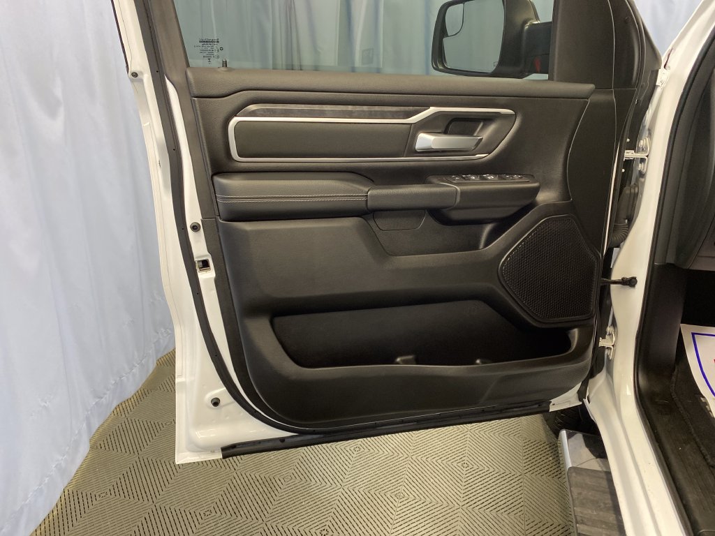 Used 2023 RAM 1500 Big Horn AWD/4WD image 14