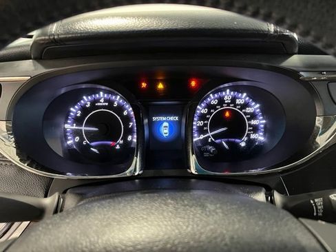 Used 2013 Toyota Avalon XLE FWD image 26