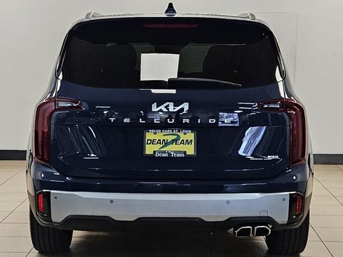 Used 2024 Kia Telluride S w/ S Sunroof Package image 7