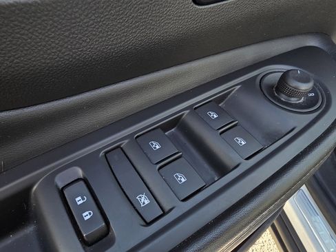 Used 2020 Buick Encore Preferred image 12