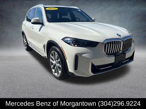 Used 2025 BMW X5 xDrive50e AWD/4WD image 7