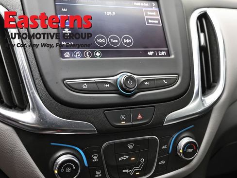 Used 2022 Chevrolet Equinox LS image 20