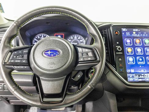 Used 2023 Subaru Ascent Onyx Edition AWD/4WD image 31