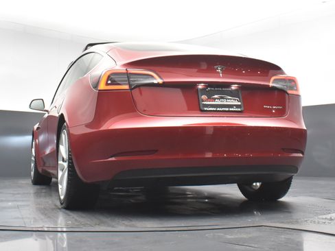 Used 2019 Tesla Model 3 Long Range image 21
