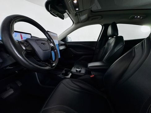 Used 2021 Ford Mustang Mach-E Premium image 21